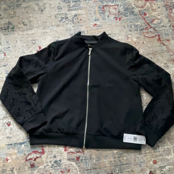 JM studio black jacket with eyelet detail sleeves - Picture 2 of 8